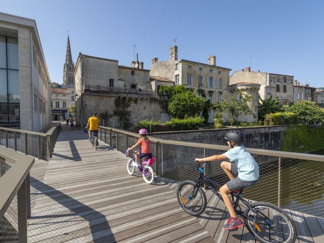 Boucle Transfontenaysienne Fontenay-le-Comte - passerelle Chevolleau