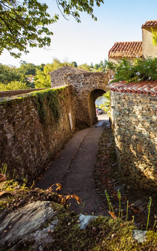 Vouvant patrimoine - Porte de la Poterne