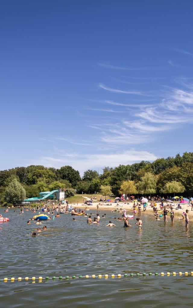 Baignade au Lac de Chassenon en Vendée