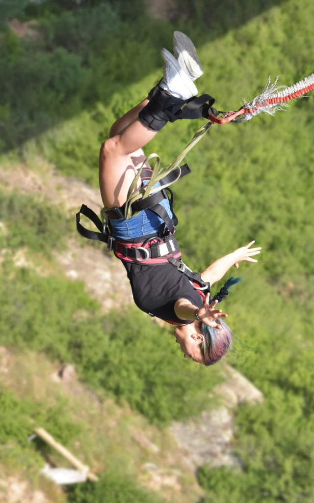 Saut à l'élastique